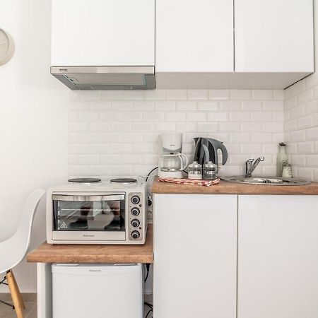 Renovated Studio Near Downtown イラクリオン エクステリア 写真