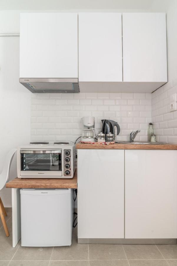 Renovated Studio Near Downtown イラクリオン エクステリア 写真
